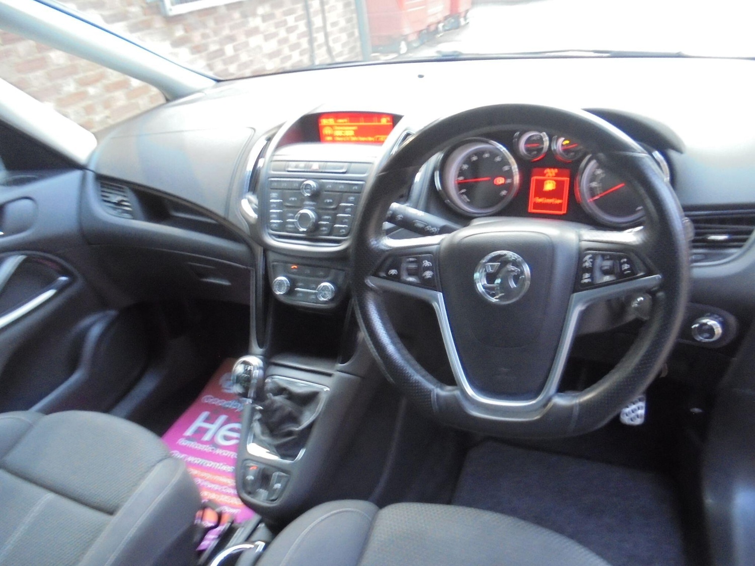 Used Vauxhall Zafira Tourer 2016 for sale - 76802205: Photo 11