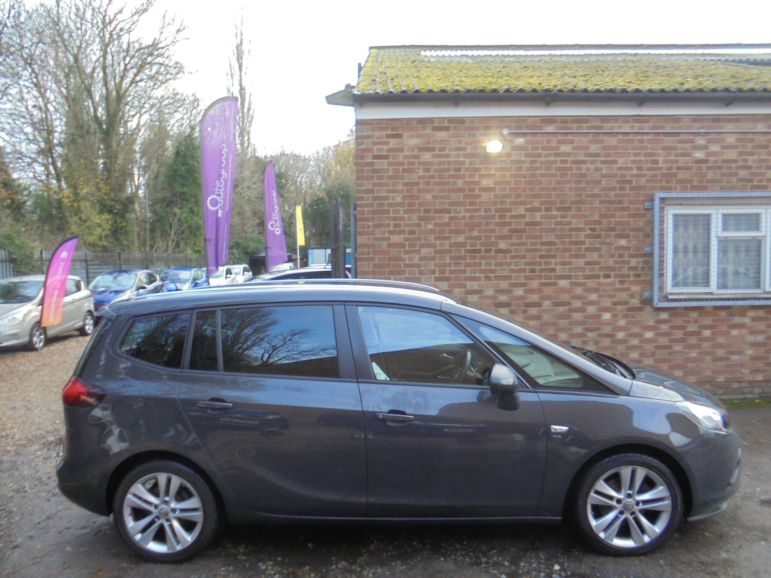 Used Vauxhall Zafira Tourer 2016 for sale - 76802205: Photo 4