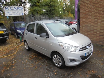 Used Hyundai i10 2013 for sale - 76336512: Photo