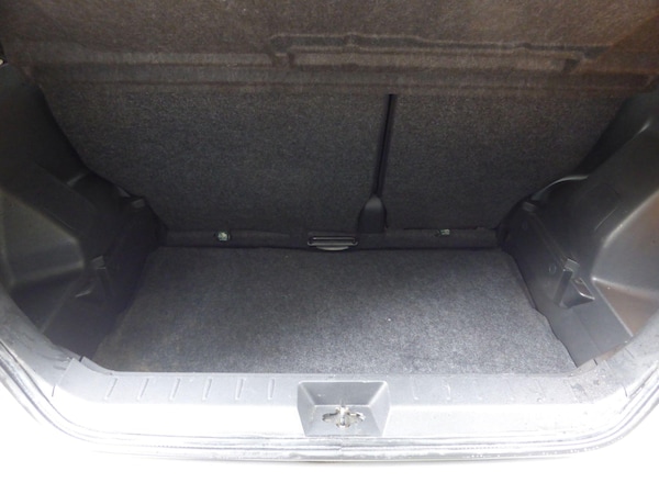 Used Nissan Note 2010 for sale - 75989831: Photo 9
