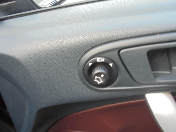 Used Ford Fiesta 2010 for sale - 76201468: Photo 17