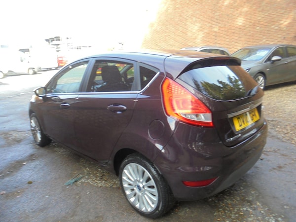 Used Ford Fiesta 2010 for sale - 76201468: Photo 6