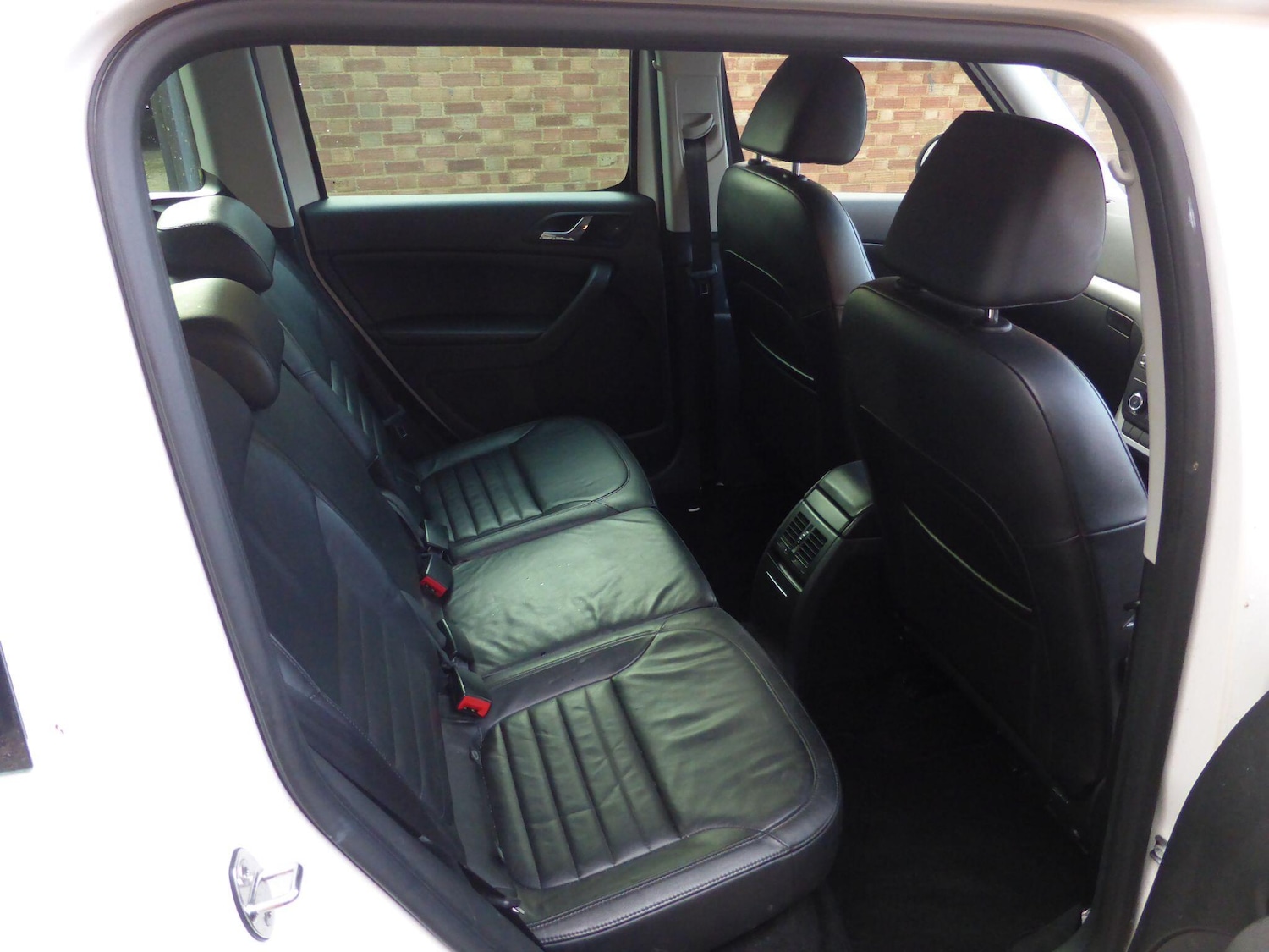 Used Skoda Yeti 2011 for sale - 77040019: Photo 16