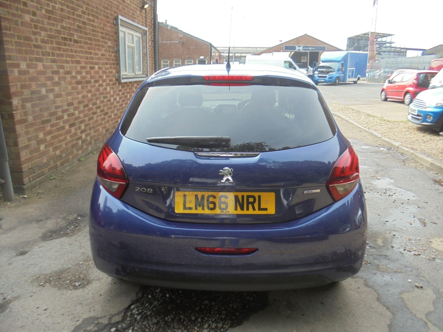 Used Peugeot 208 2016 for sale - 76432498: Photo 8