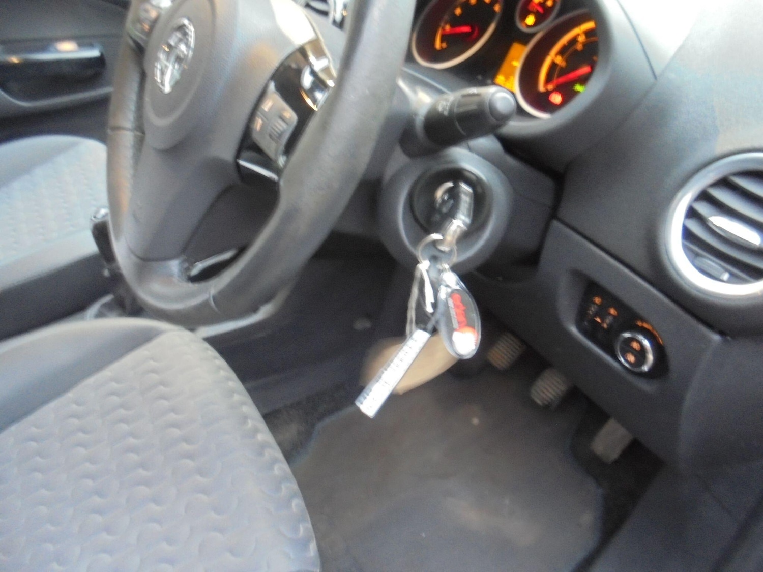 Used Vauxhall Corsa 2013 for sale - 77598228: Photo 14