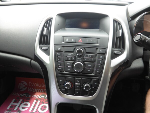 Used Vauxhall Astra 2015 for sale - 75059979: Photo 13