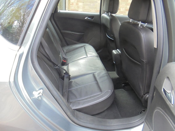 Used Vauxhall Astra 2013 for sale - 74311439: Photo 16