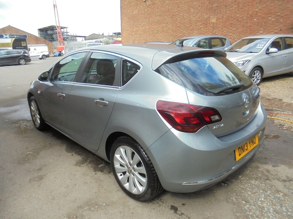 Used Vauxhall Astra 2013 for sale - 74311439: Photo 7