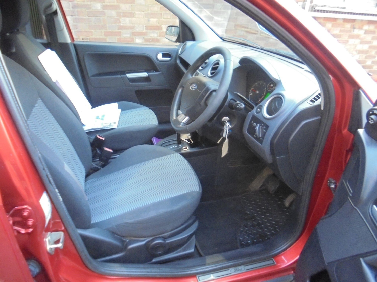 Used Ford Fusion 2009 for sale - 76633252: Photo 13