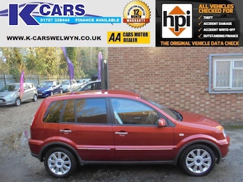 (59) - 1.6 Titanium 5dr