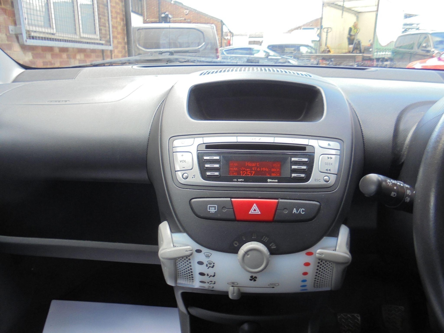 Used Peugeot 107 2013 for sale - 77657657: Photo 14