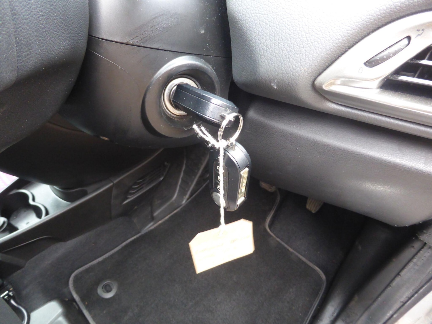 Used Chrysler Ypsilon 2014 for sale - 76839642: Photo 15