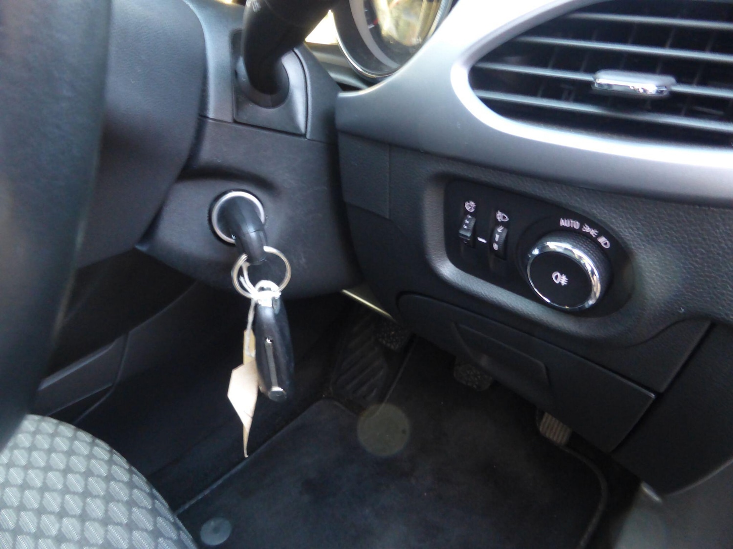 Used Vauxhall Astra 2016 for sale - 76976682: Photo 15