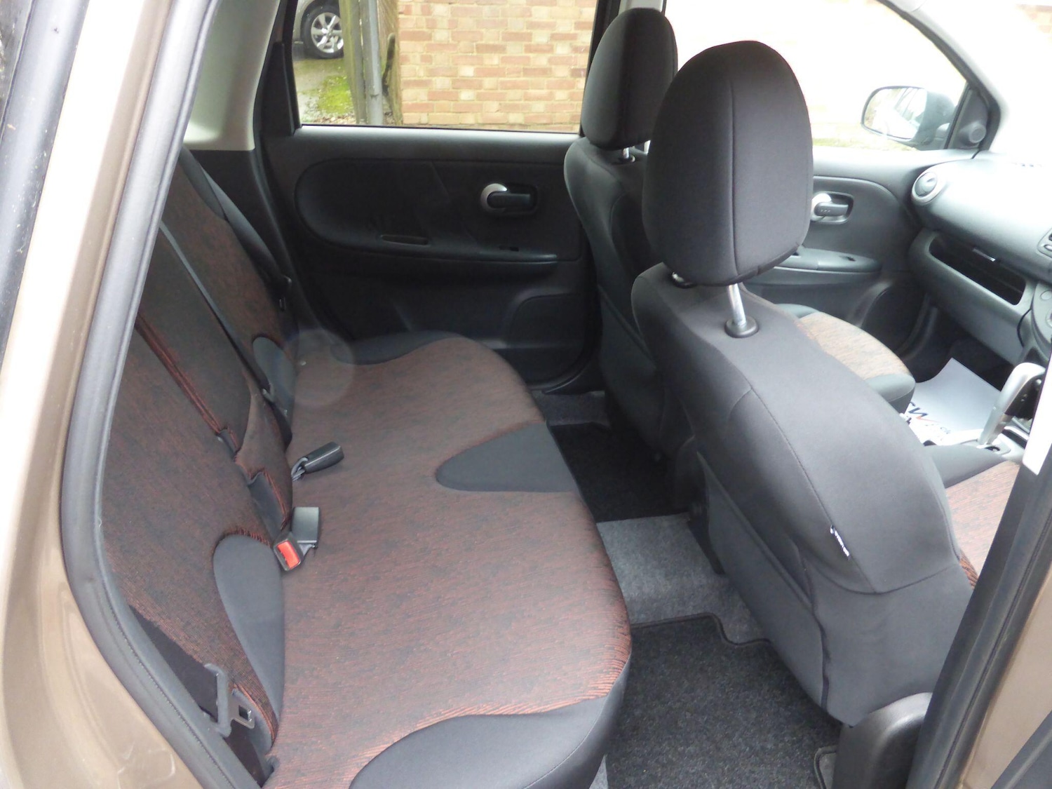 Used Nissan Note 2010 for sale - 77695341: Photo 20