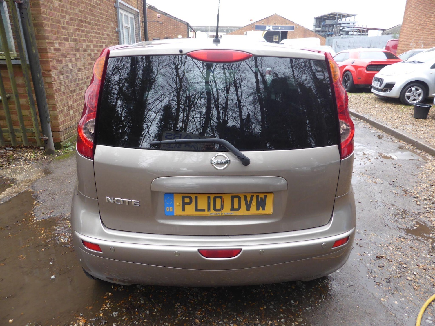 Used Nissan Note 2010 for sale - 77695341: Photo 8