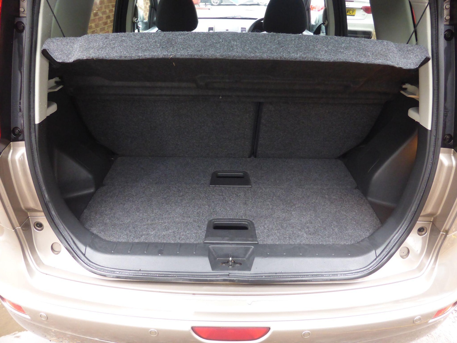 Used Nissan Note 2010 for sale - 77695341: Photo 9