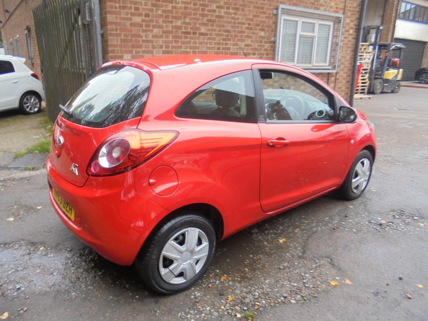 Used Ford Ka 2013 for sale - 76213984: Photo 9