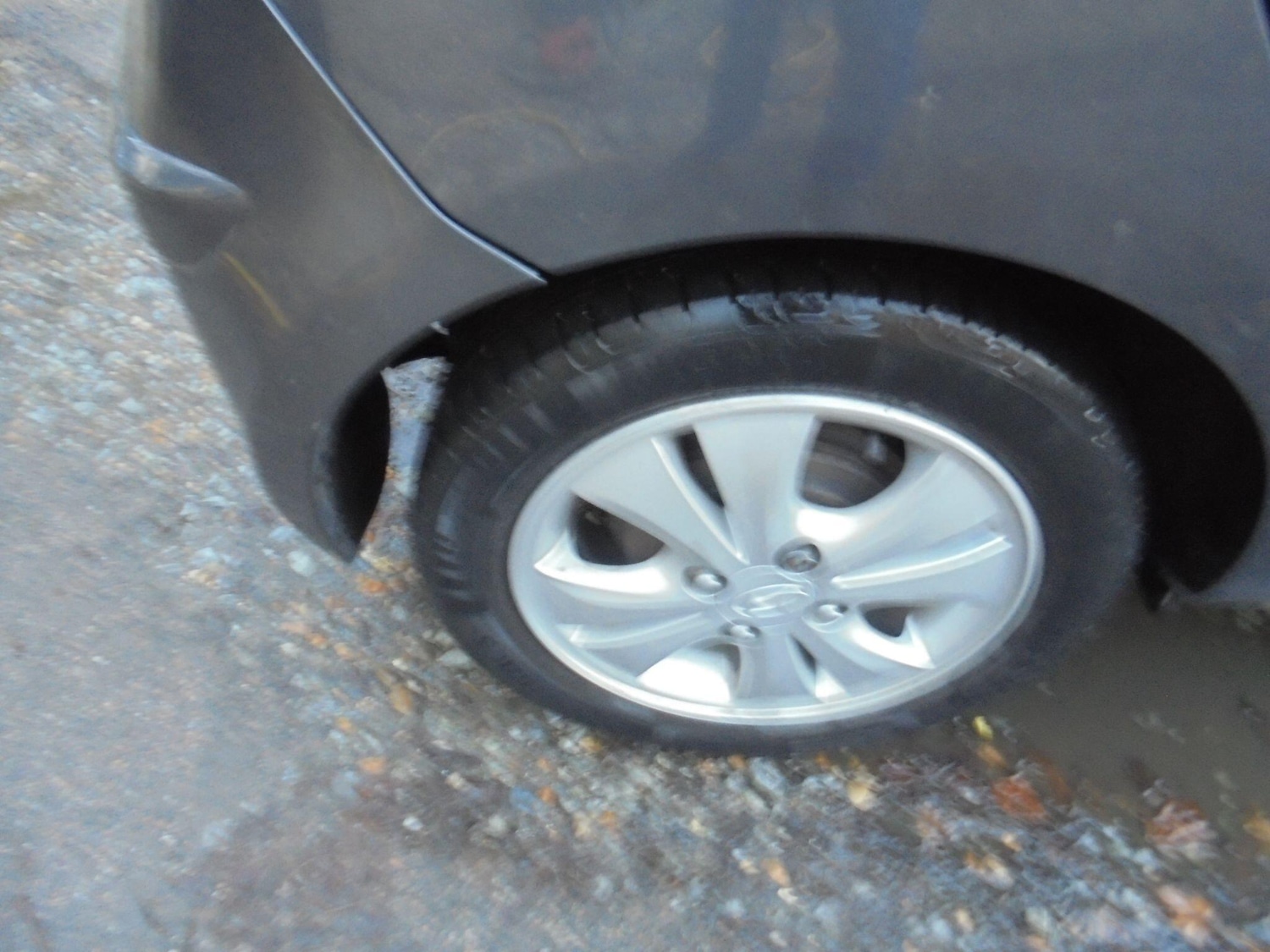 Used Hyundai i10 2011 for sale - 76701318: Photo 18