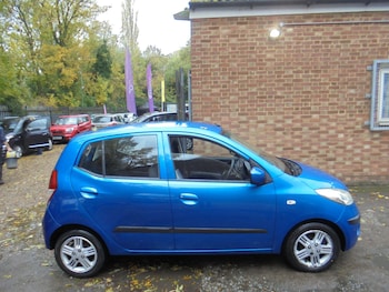 Used Hyundai i10 2009 for sale - 76425504: Photo