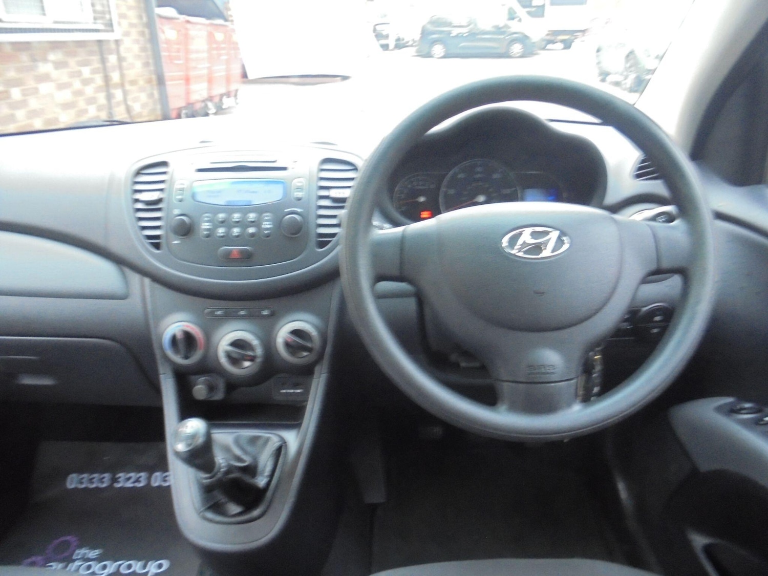 Used Hyundai i10 2013 for sale - 76866213: Photo 11