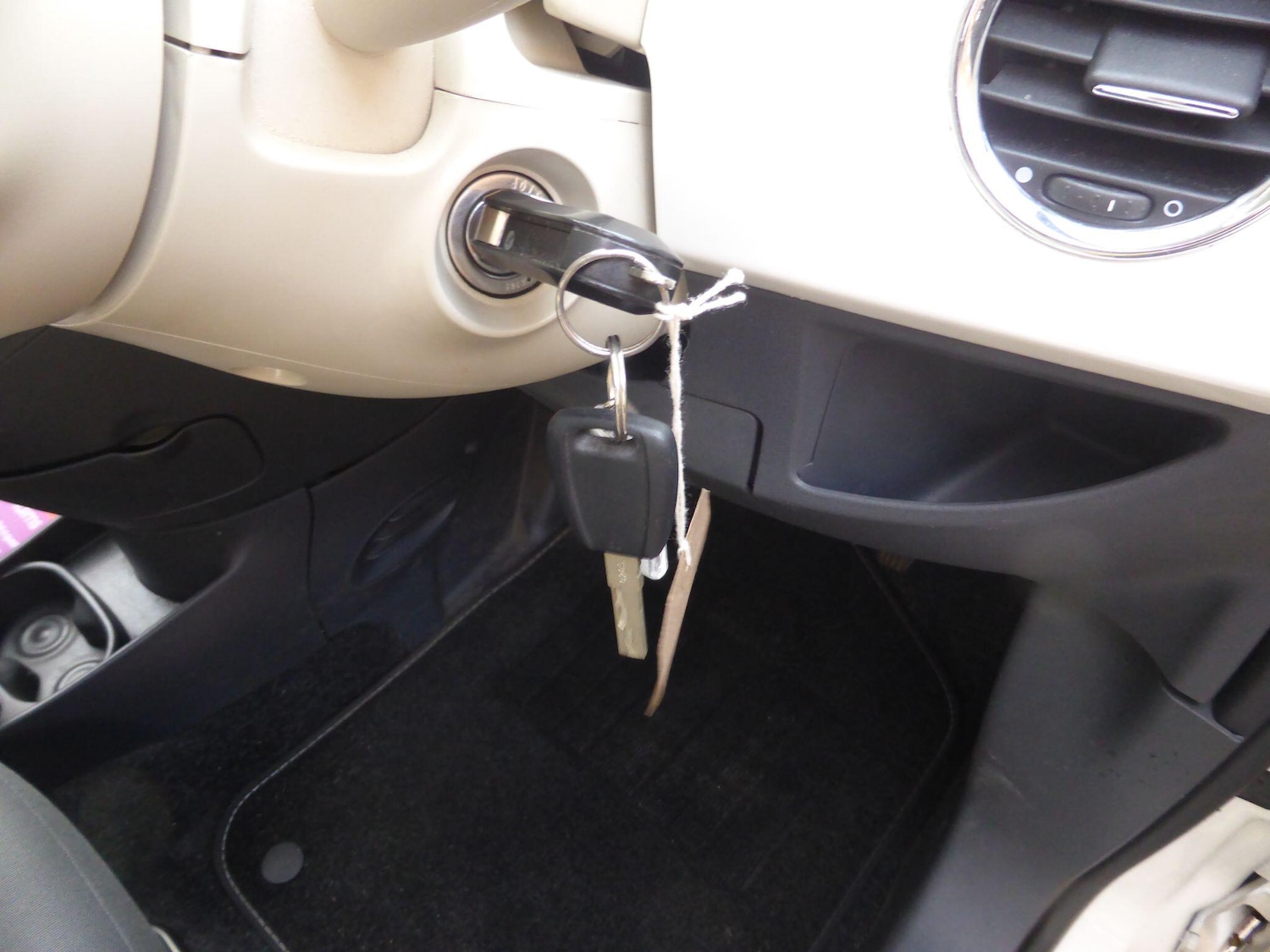 Used Fiat 500 2014 for sale - 76572574: Photo 14