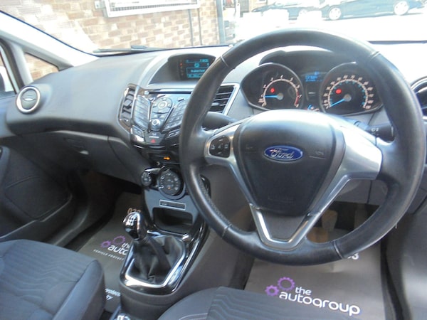 Used Ford Fiesta 2015 for sale - 75756212: Photo 11
