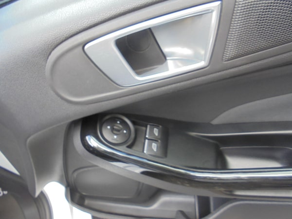 Used Ford Fiesta 2015 for sale - 75756212: Photo 15