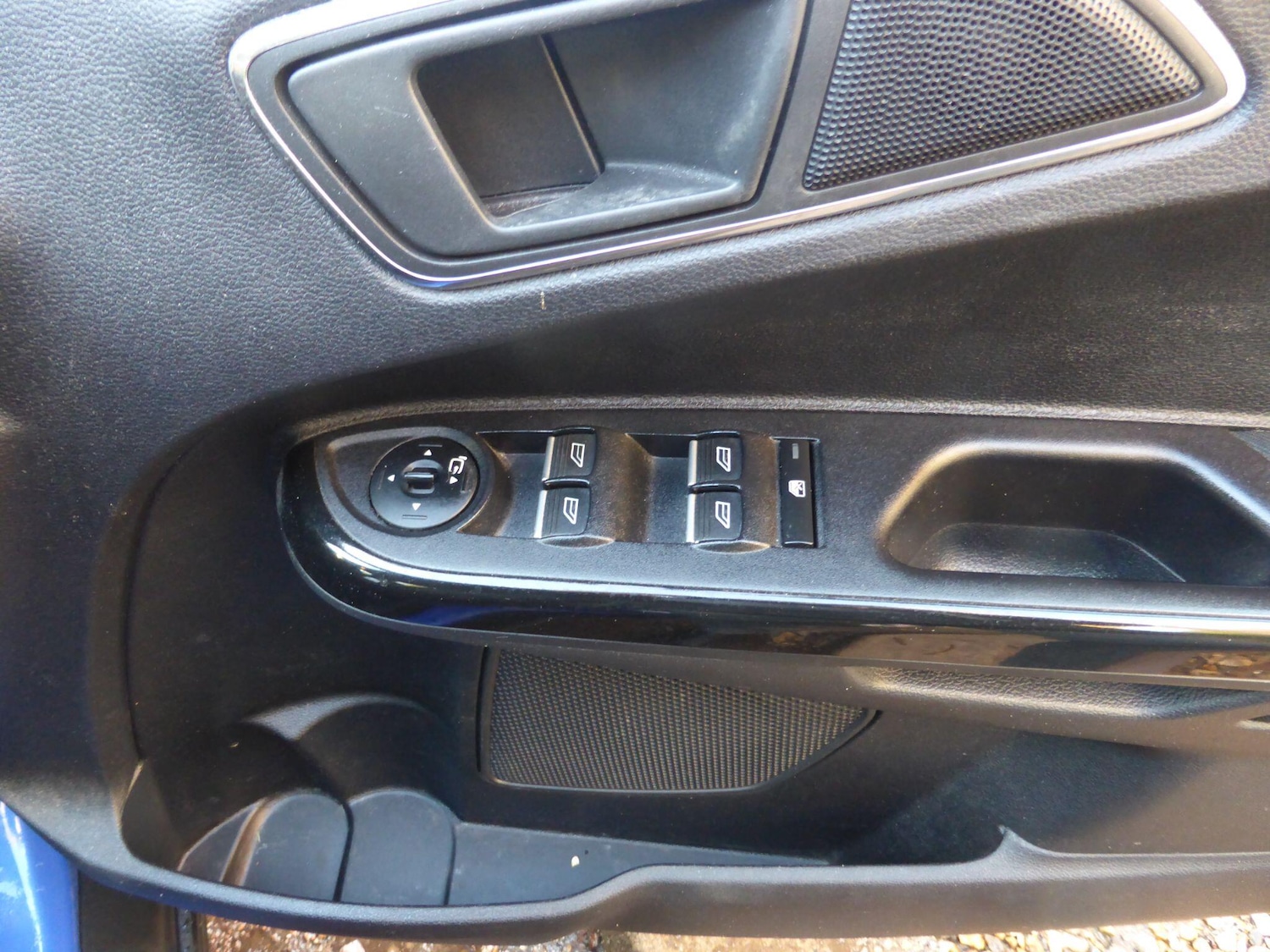 Used Ford B-MAX 2015 for sale - 76994081: Photo 19