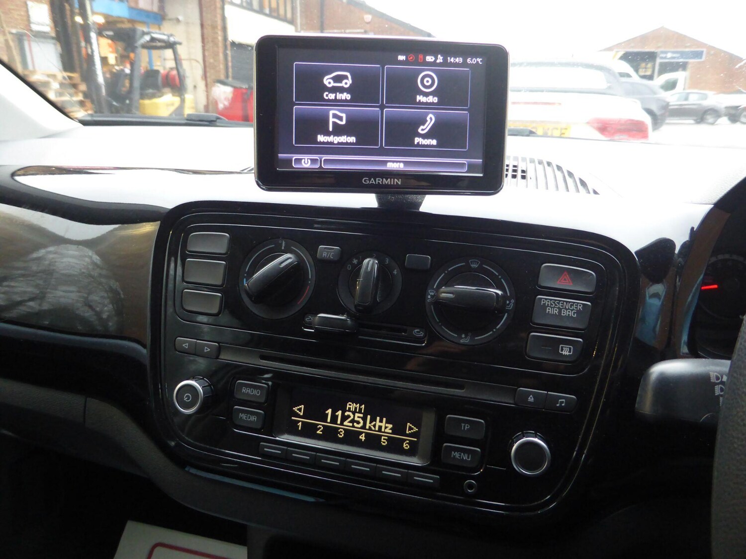 Used Volkswagen up! 2013 for sale - 77455906: Photo 12