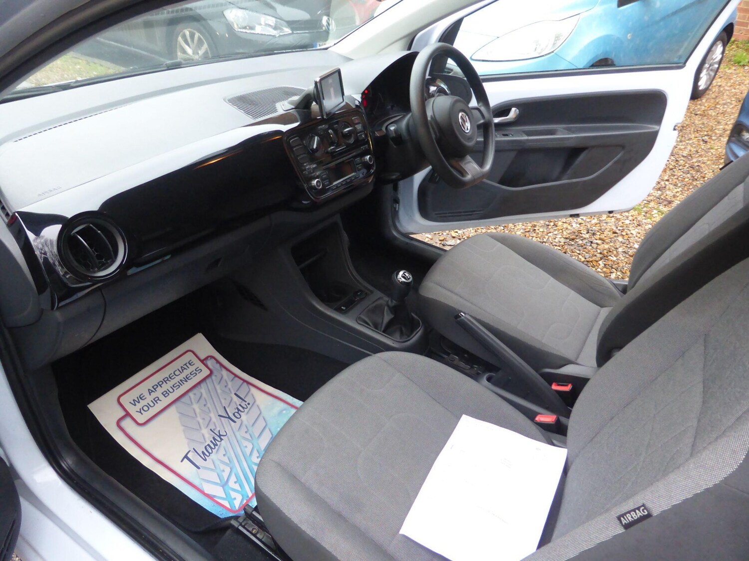 Used Volkswagen up! 2013 for sale - 77455906: Photo 16