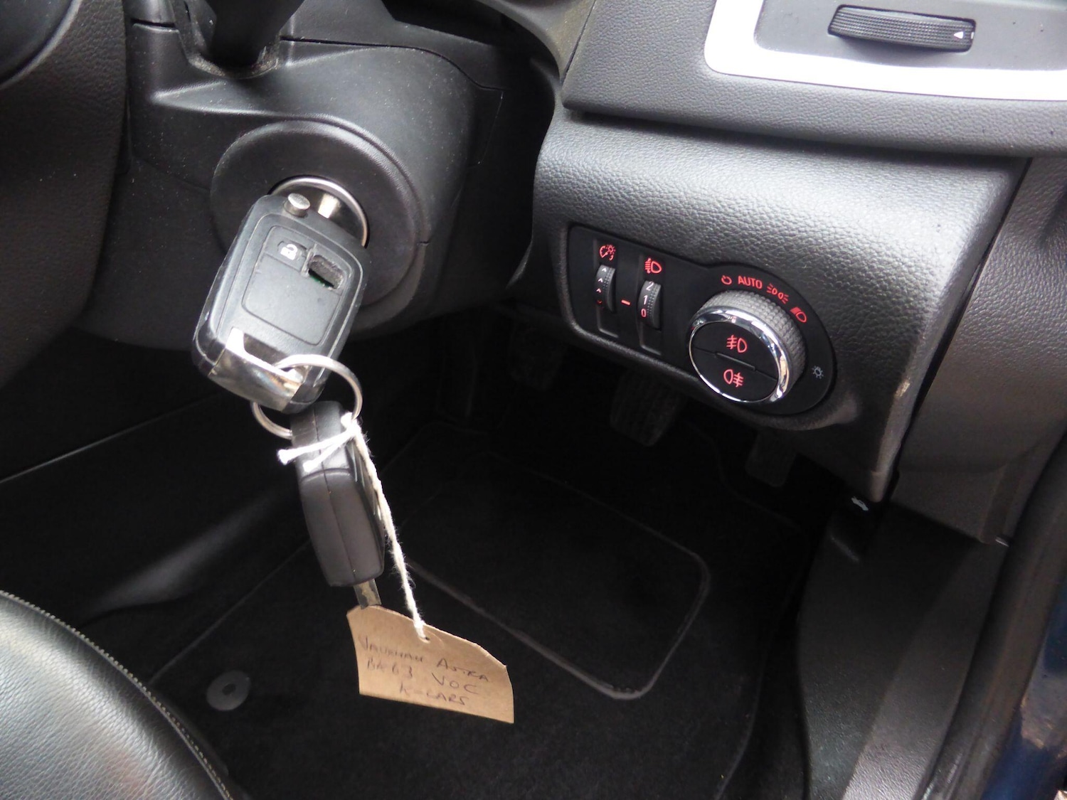 Used Vauxhall Astra 2013 for sale - 77290643: Photo 14