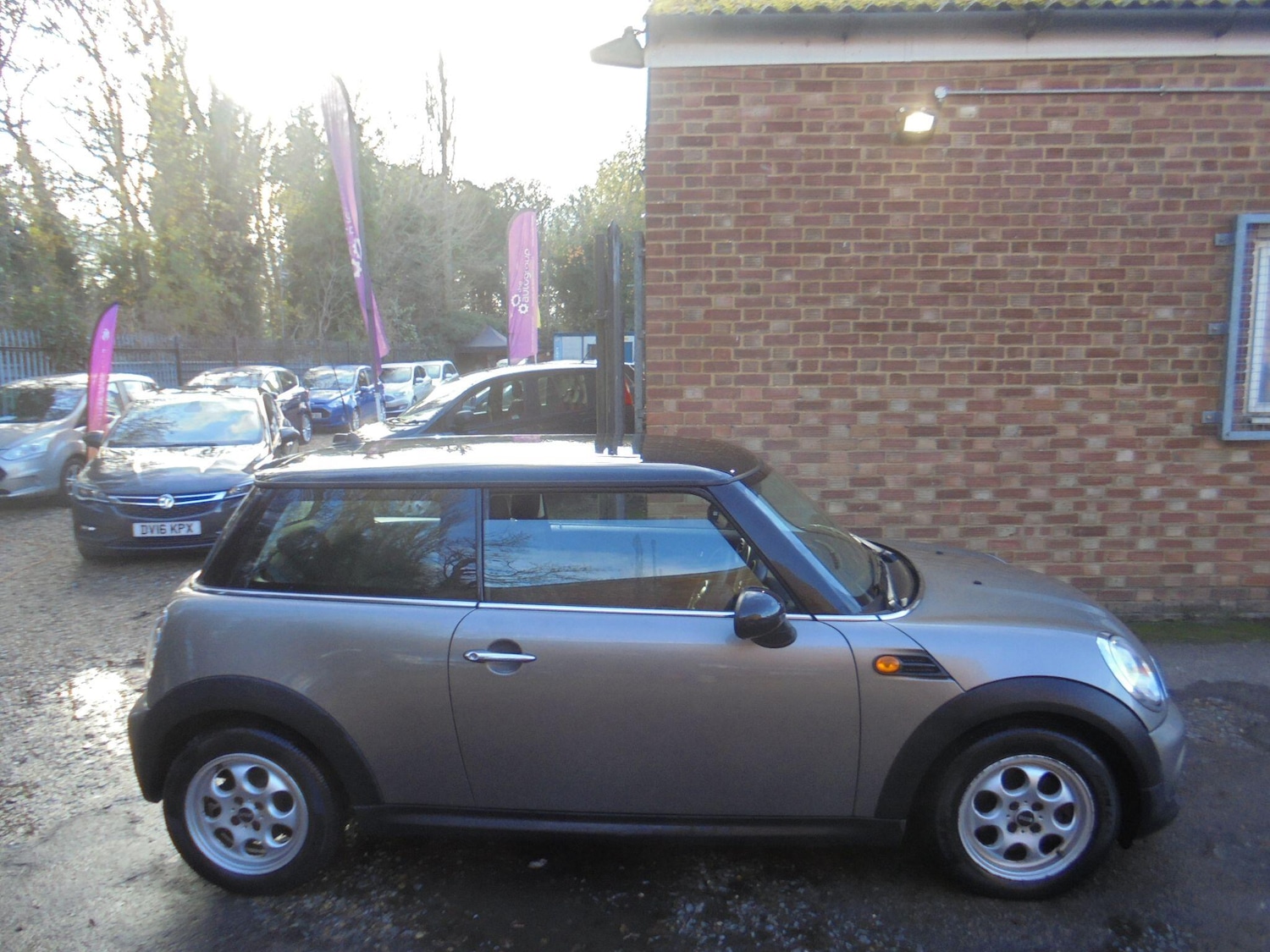 Used MINI Hatch 2012 for sale - 76689873: Photo 4