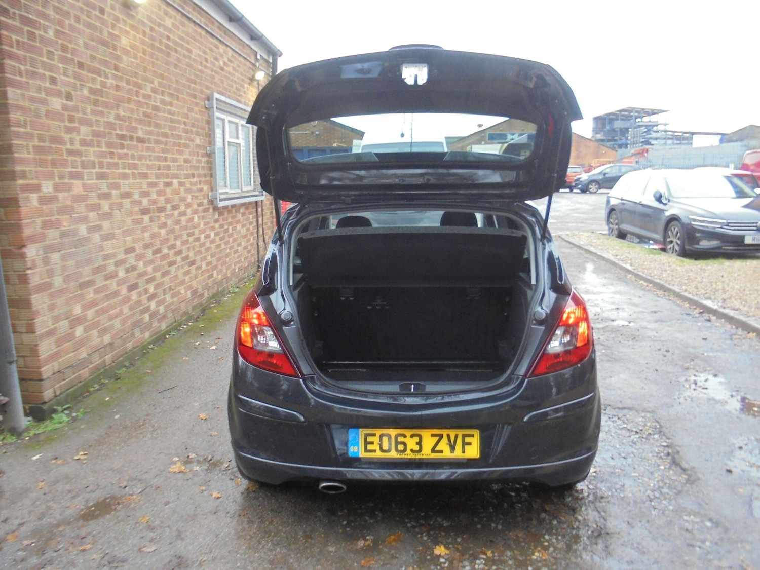 Used Vauxhall Corsa 2013 for sale - 76886868: Photo 9