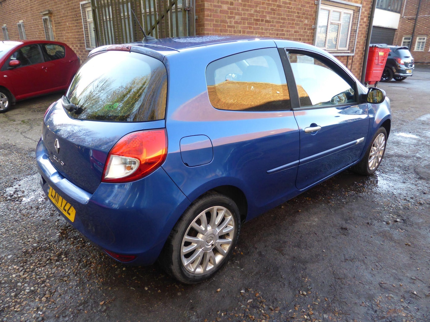 Used Renault Clio 2011 for sale - 77074168: Photo 9