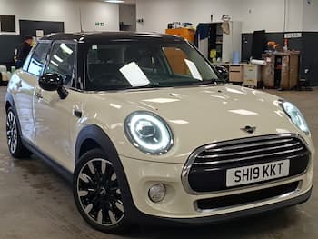 Used MINI Hatch 2019 for sale - 79734320: Photo