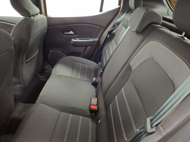 Used Dacia Sandero Stepway 2023 for sale - 77947686: Photo 6