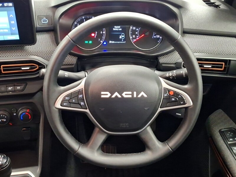 Used Dacia Sandero Stepway 2023 for sale - 77947686: Photo 7