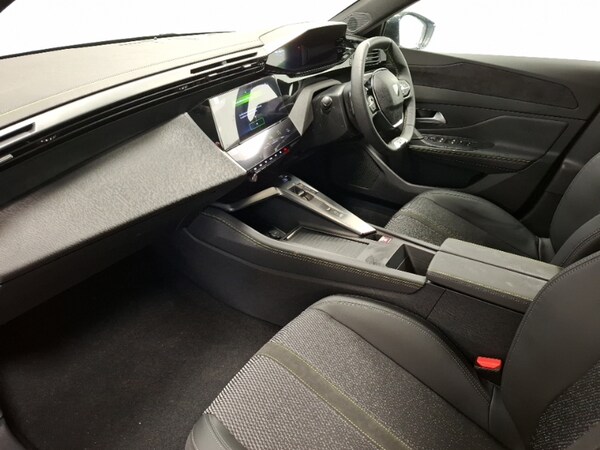 Used Peugeot 308 2025 for sale - 76130032: Photo 5