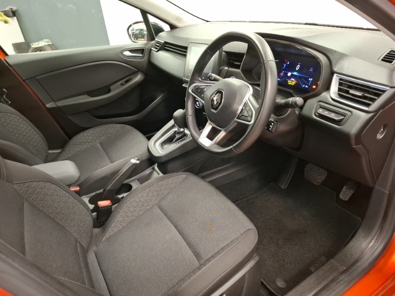 Used Renault Clio 2023 for sale - 77992632: Photo 10