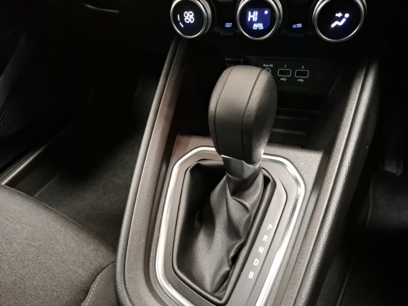 Used Renault Clio 2023 for sale - 77992632: Photo 15