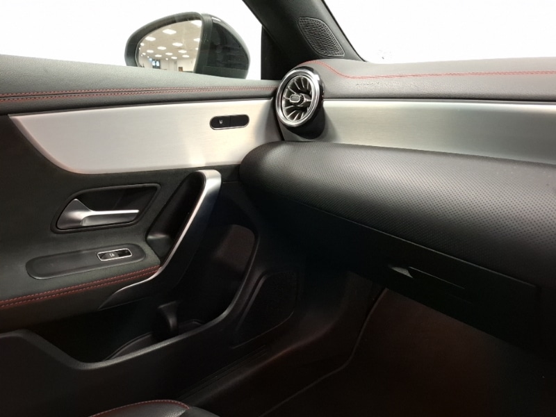 Used Mercedes-Benz CLA 2023 for sale - 76358930: Photo 11