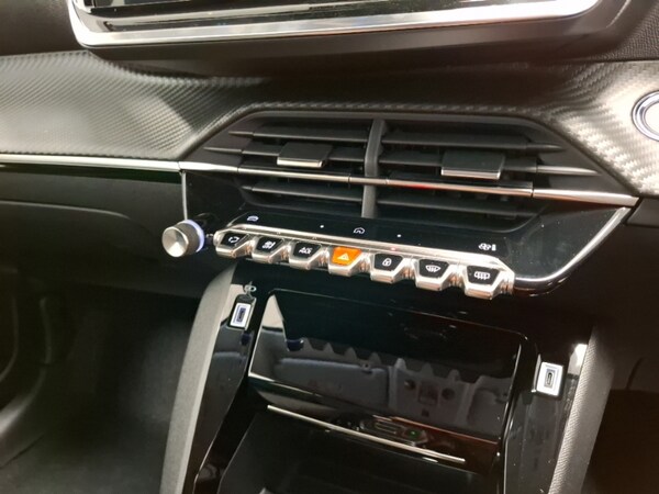 Used Peugeot 208 2025 for sale - 75310056: Photo 17