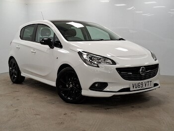 Vauxhall - Corsa