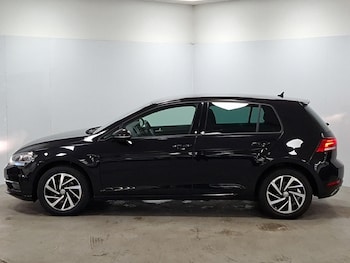 Used Volkswagen Golf 2019 for sale - 78669914: Photo
