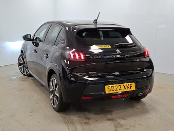 Used Peugeot 208 2022 for sale - 77304393: Photo
