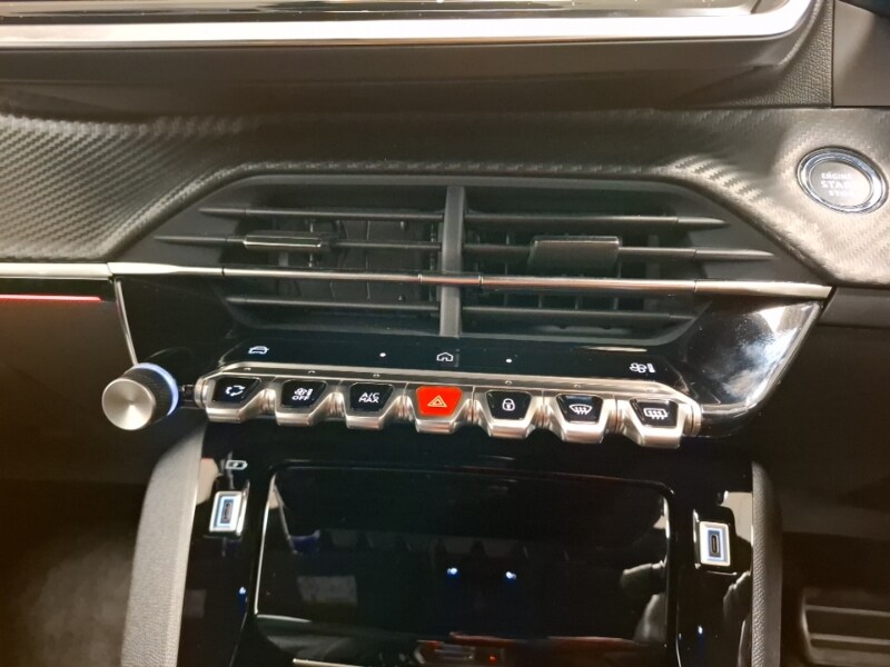 Used Peugeot 2008 2025 for sale - 77352898: Photo 17