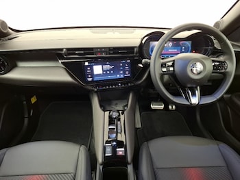 Used Alfa Romeo Junior 2026 for sale - 79411547: Photo
