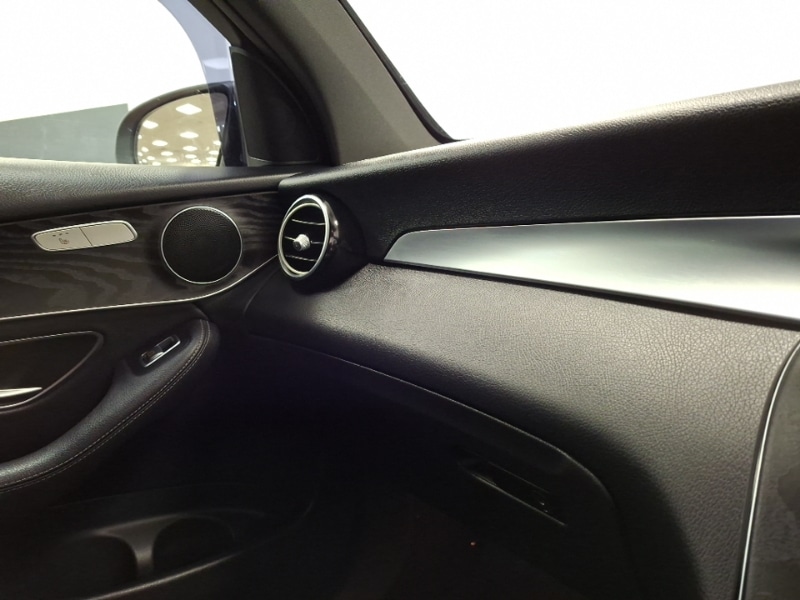 Used Mercedes-Benz GLC 2017 for sale - 78099358: Photo 11