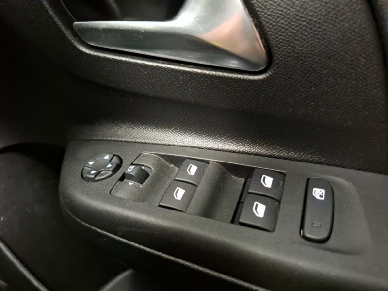 Used Vauxhall Corsa 2023 for sale - 76629097: Photo 12