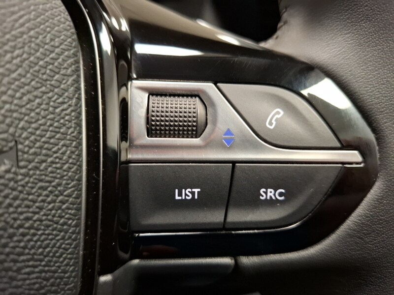 Used Peugeot 2008 2022 for sale - 77379909: Photo 13